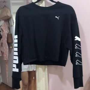 ❌SOLD❌PUMA crew neck